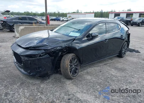 2021 Mazda Mazda3 Premium из США, поврежденный, VIN JM1BPAML4M1306570